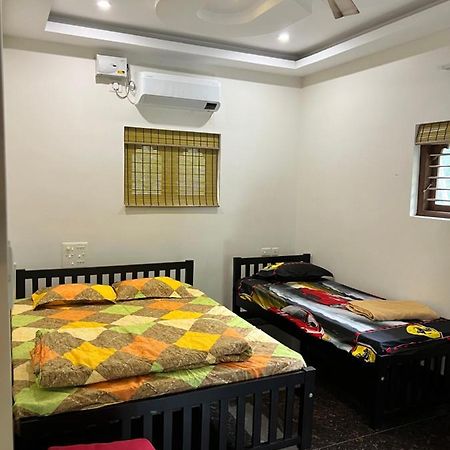 Tulsi Inn Homestay Pangala Esterno foto